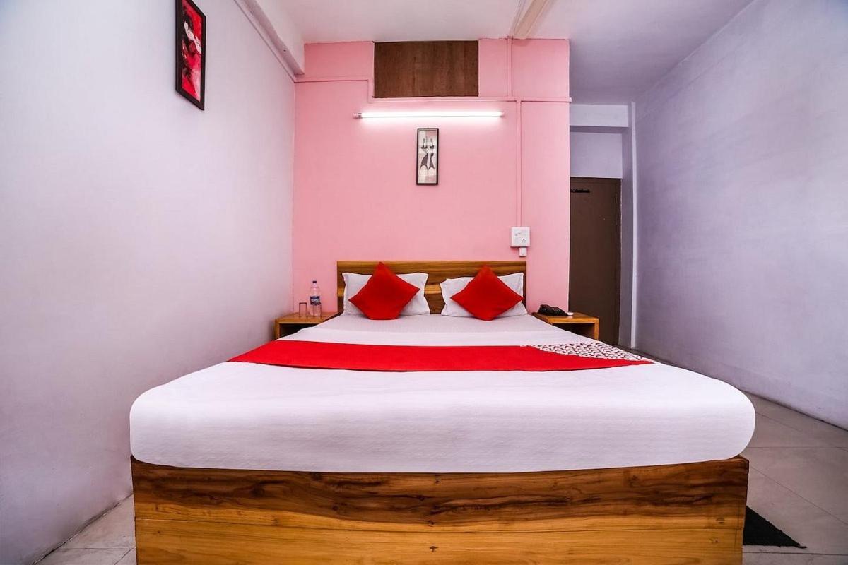 Shillong Guest House ภายนอก รูปภาพ