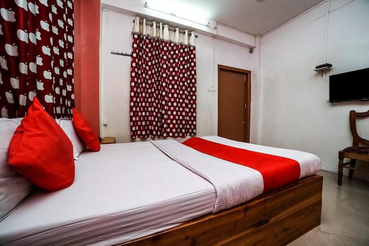 Shillong Guest House ภายนอก รูปภาพ